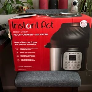 Insta Pot 11-1. Brand new